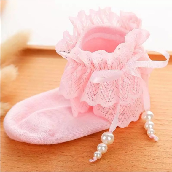 New Girls Princess Lace Ruffle Pearl Bow socks - Picture 7 of 12